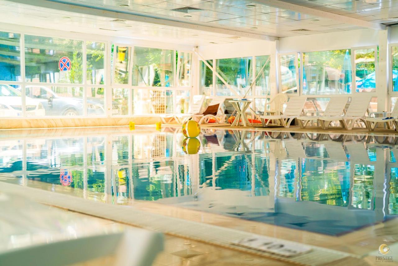 Prestige Deluxe Hotel Aquapark Club Золотые Пески Экстерьер фото